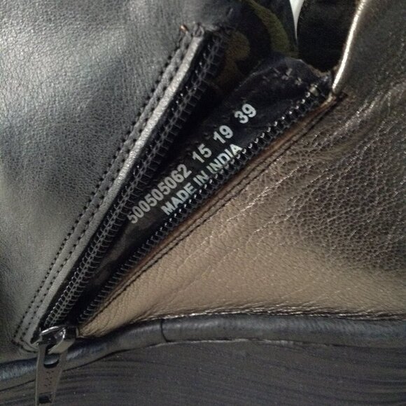 Fly London Silver/Black Platform Ankle Boots, Trending, Goth, Steampunk, "8.5" - Picture 7 of 8